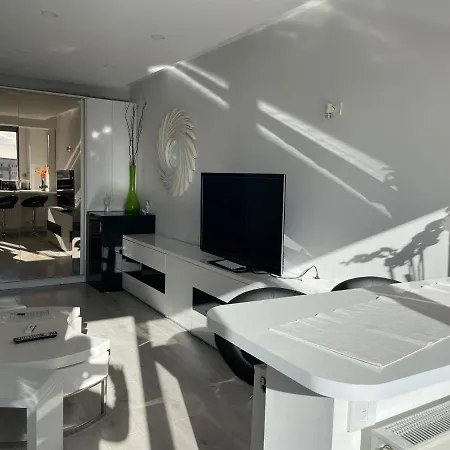 Luxury Two Militari M3 Apartman *