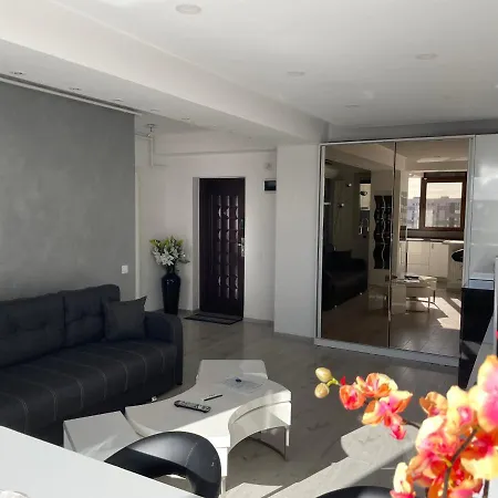 Apartment Luxury Two Militari M3