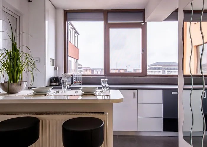 Luxury Two Militari M3 * 布加勒斯特